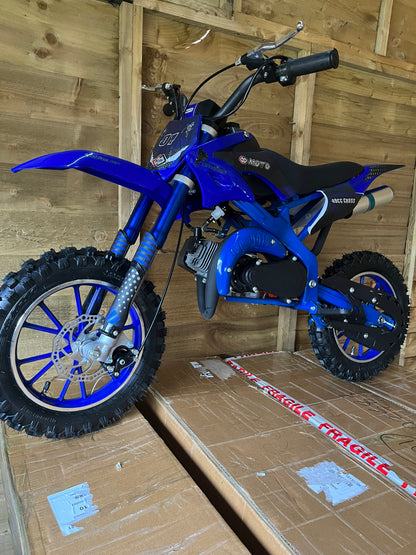 Children’s 49cc 2 stroke dirt bikes