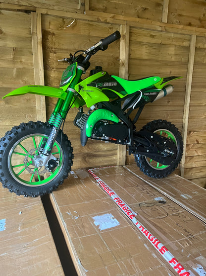 Children’s 49cc 2 stroke dirt bikes